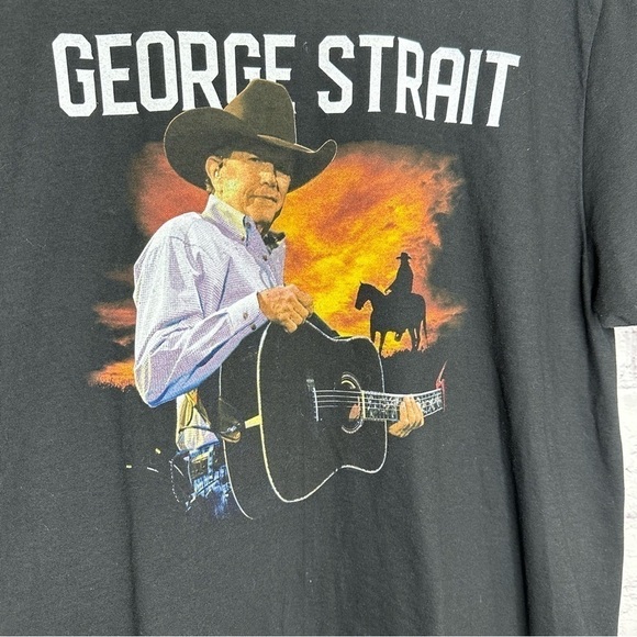 George Strait black short sleeve concert T-shirt - Picture 2 of 7